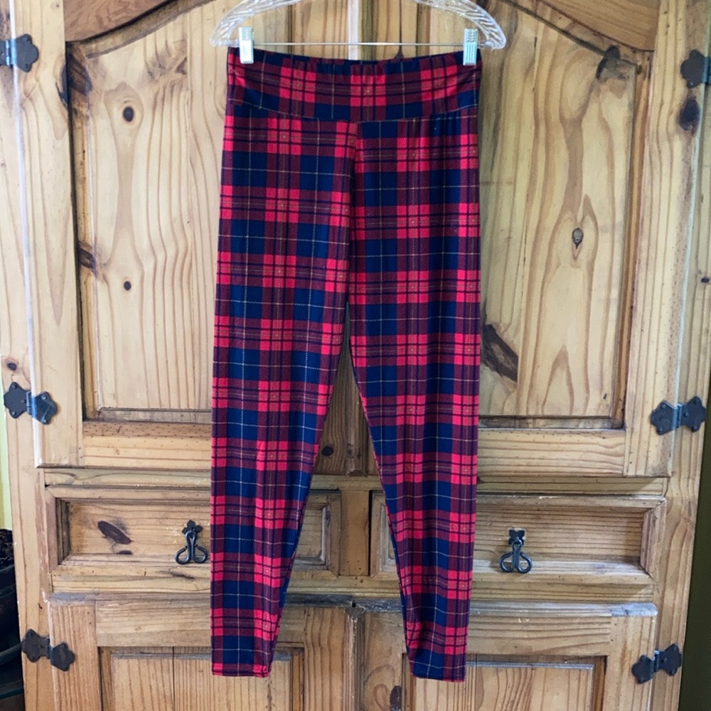 Leggings Park red blue plaid print legging pants - size Plus Size